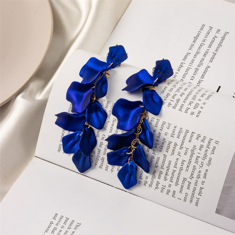 Creative Acrylic Rose Petal Earrings Fashion Earrings