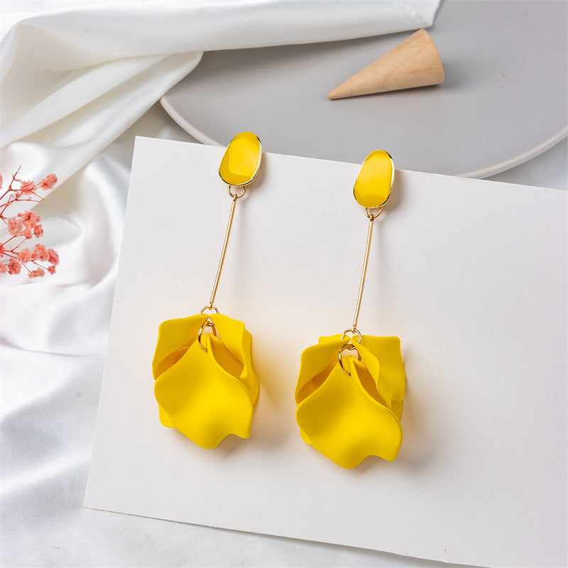 Creative Acrylic Rose Petal Earrings Fashion Earrings