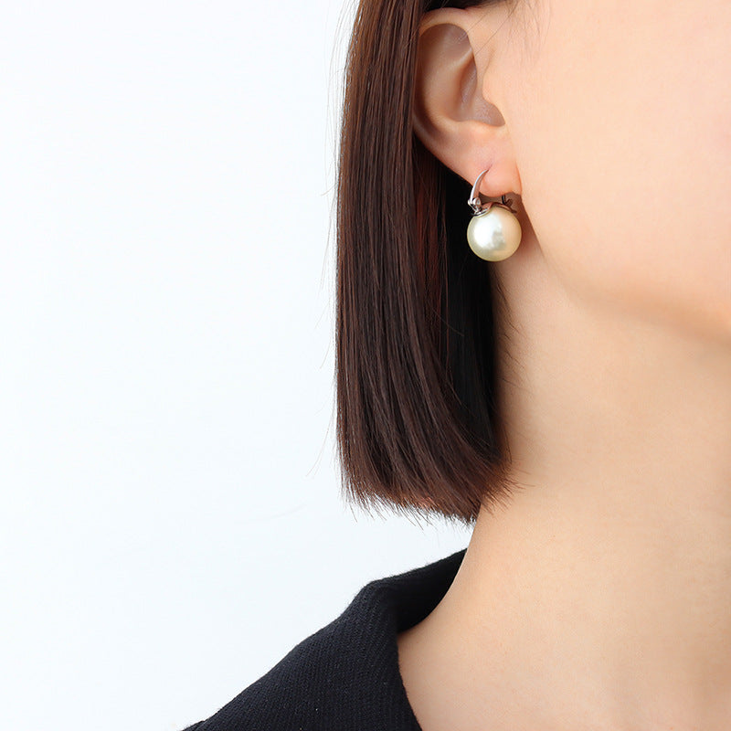 Simple Geometric Pearl Titanium Steel Ear Jewelry