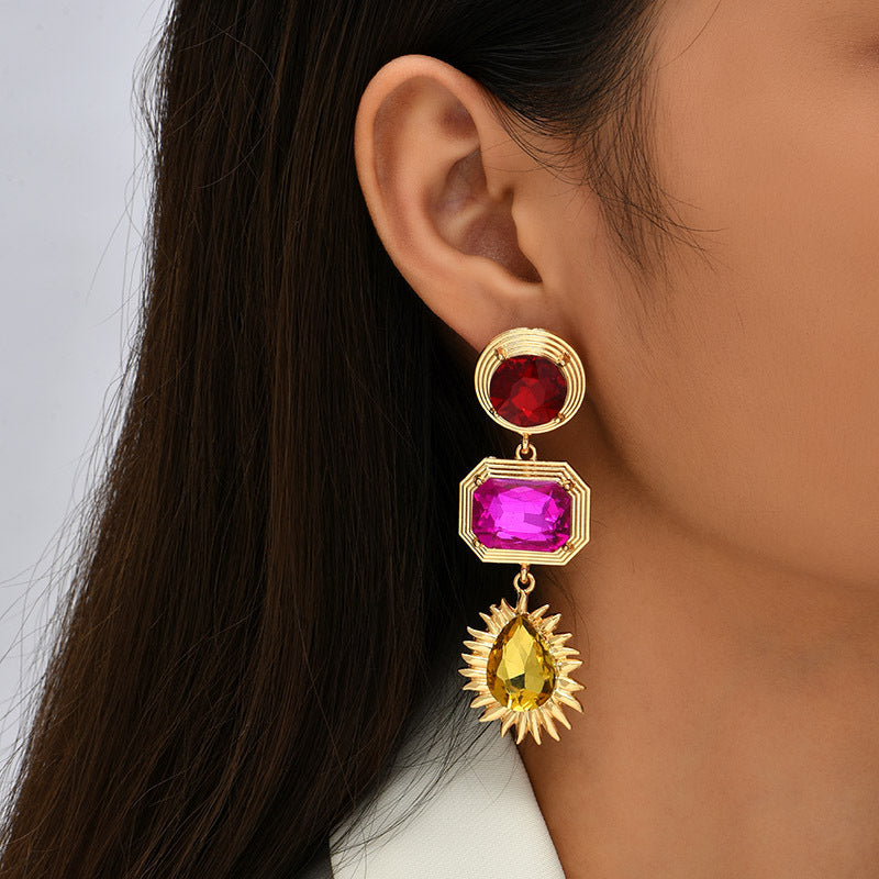 Retro Contrast Color Long Geometric Rhinestone Creative Trend Earrings Wholesale