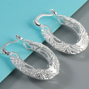 1 Pair Fashion Solid Color Metal Plating Hollow Out Women's Earrings