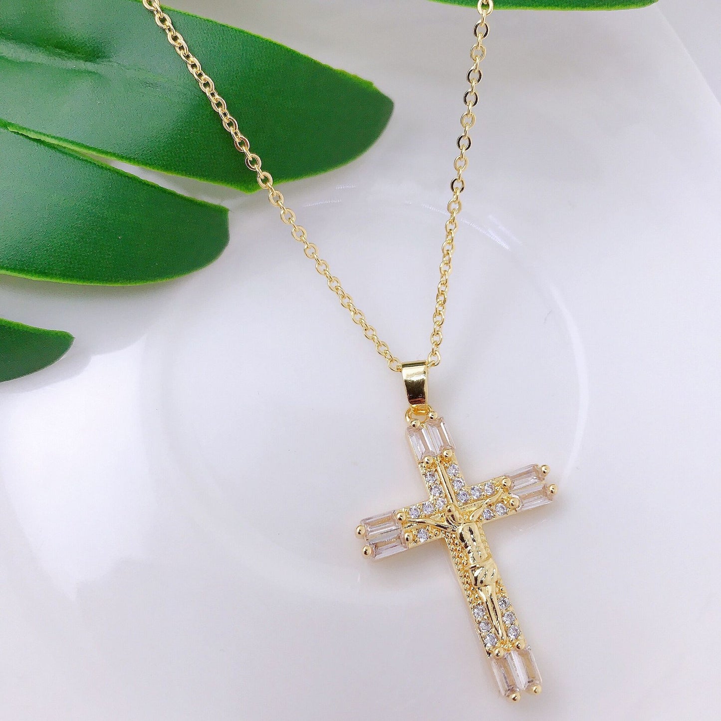 Cross Copper Necklace In Bulk