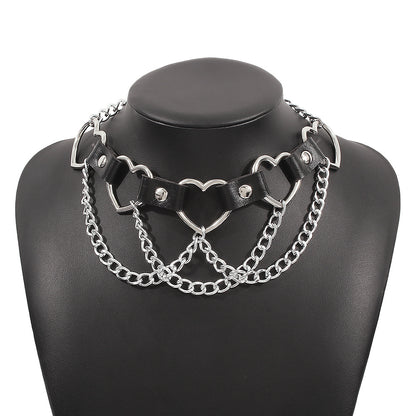 Simple Hip-hop Punk Exaggerated Metal Texture Pu Heart Shaped Necklace