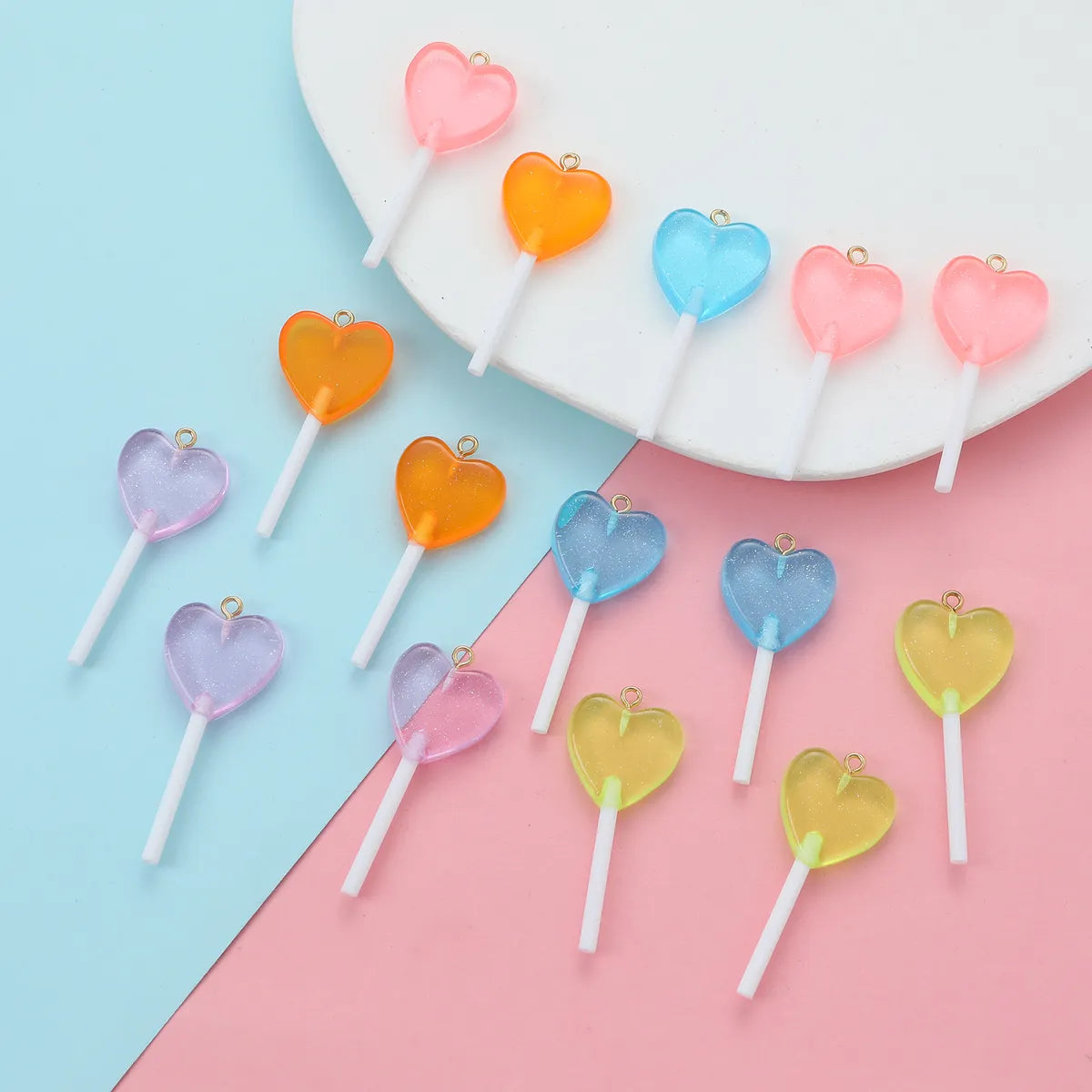 15 Pieces Per Pack 48mm Hole Under 1mm Resin Heart Shape Candy Pendant