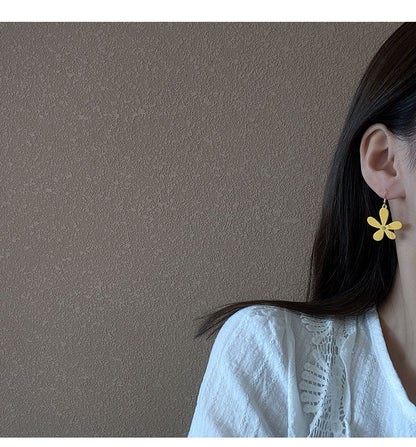 Asymmetric Flower Earrings Summer Petal Alloy Earrings