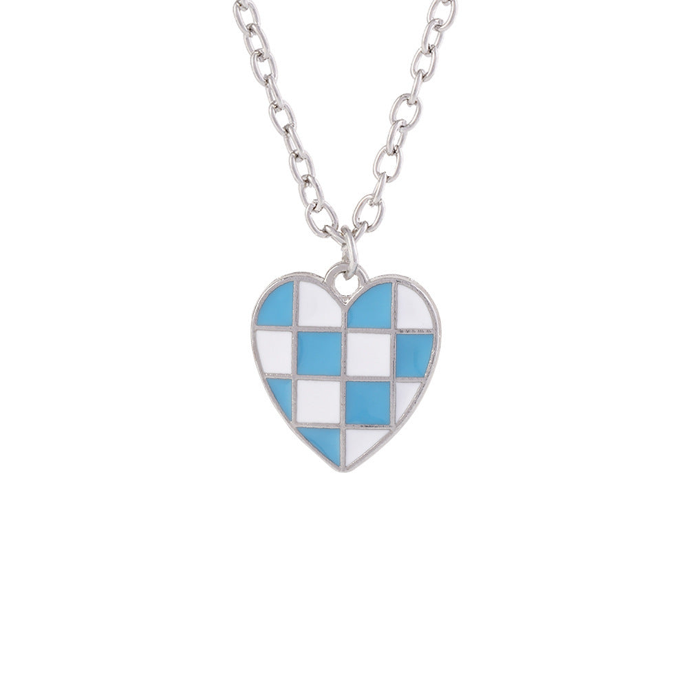 New Peach Heart Dripping Oil Checkerboard Lattice Alloy Necklace Wholesale