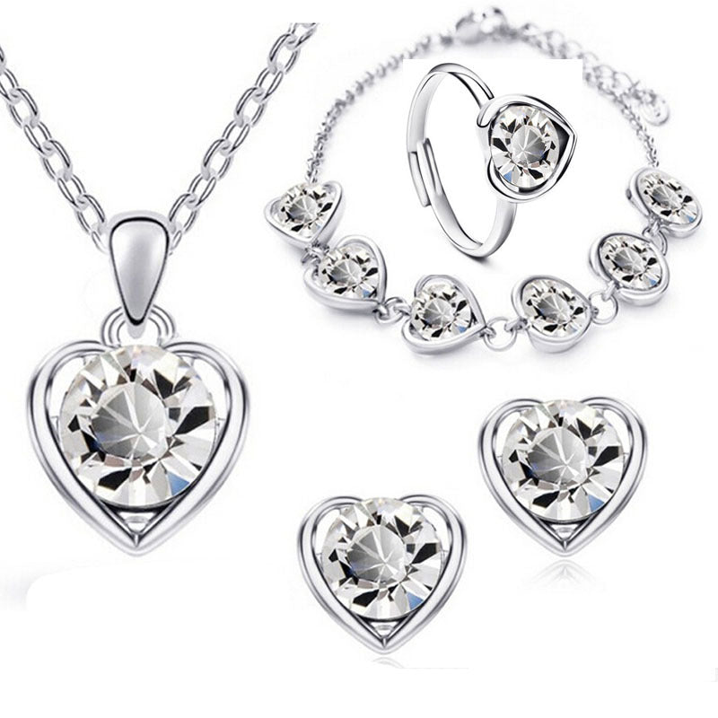 Fashion Wholesale Crystal Allioy Heart-shaped Necklace Earrings Ring Bracelet Four-piece Set