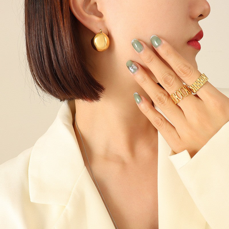 Fashion Women's Geometric Titanium Steel 18k Gold Plating U-shaped Earrings Jewelry