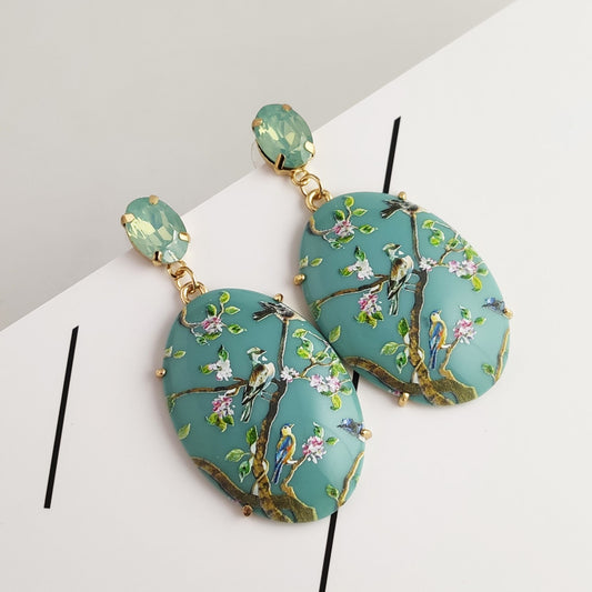 Fashion Oval Flower Bird Painted Inlaid Gemstone Resin Resin Earrings
