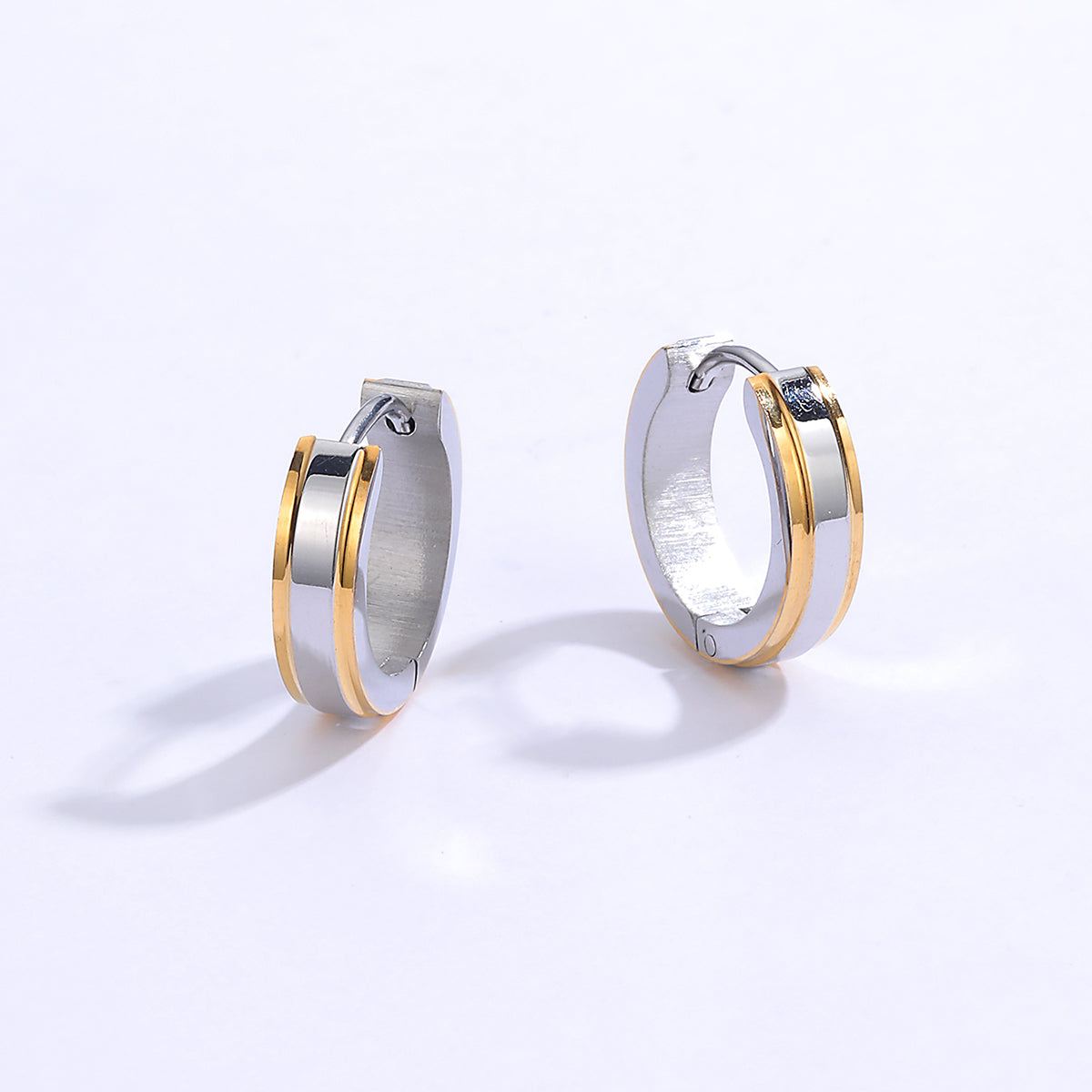 Simple Stainless Steel Electroplated 18k Gold Retro Earrings