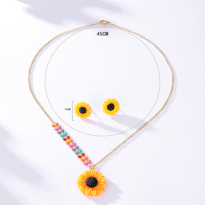 Simple Stainless Steel 18k Gold Sunflower Stud Earrings Necklace Set