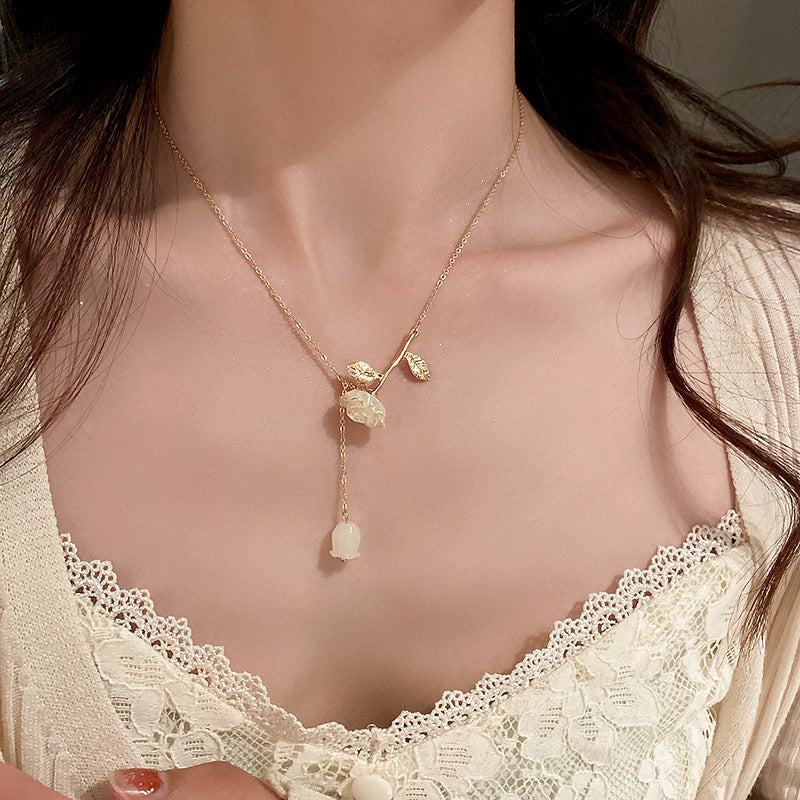 New Style Lily Water Drop Pendant Clavicle Chain Round Beads Flower Necklace