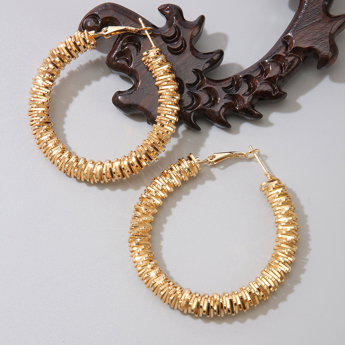 Retro Classic Style Circle Alloy Women's Hoop Earrings