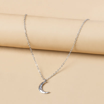 Fashion Simple Crescent Shape Pendant Clavicle Chain Necklace  Female