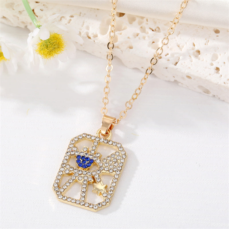 New Style Fashion Eye Moon Pendant Alloy Necklace