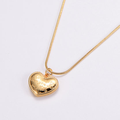 Women's Simple Style Heart Shape Stainless Steel No Inlaid Pendant Necklace Carving Stainless Steel Necklaces