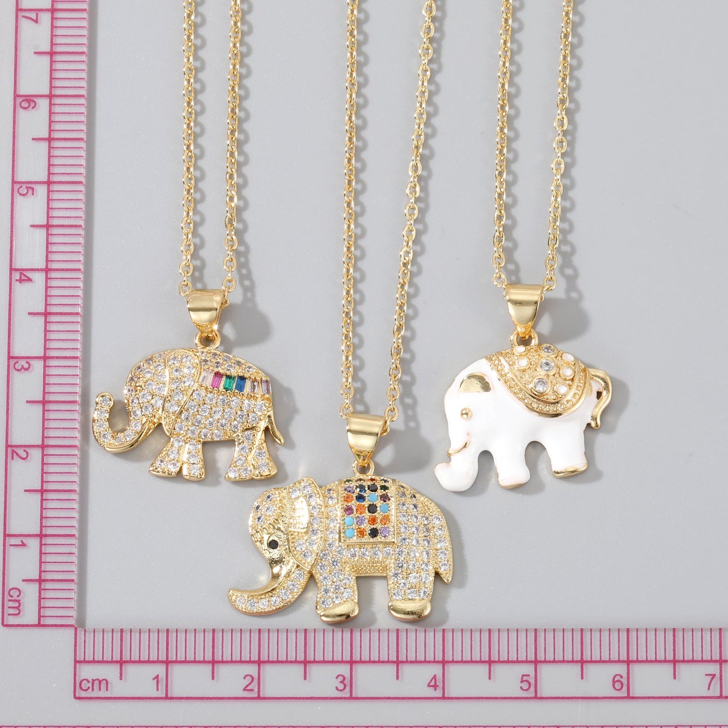 Unisex Simple Style Elephant Alloy Necklace Plating Zircon Necklaces