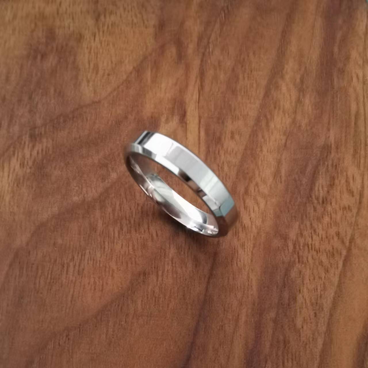 Simple Style Round Stainless Steel No Inlaid