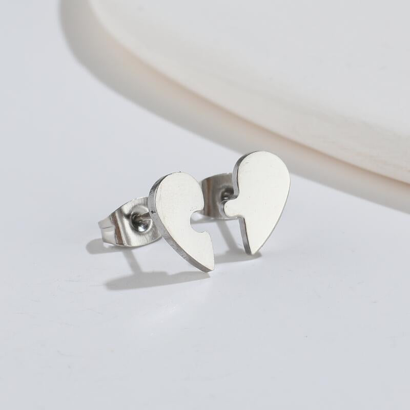 1 Pair Fashion Heart Shape Key Lightning Titanium Steel Plating Ear Studs