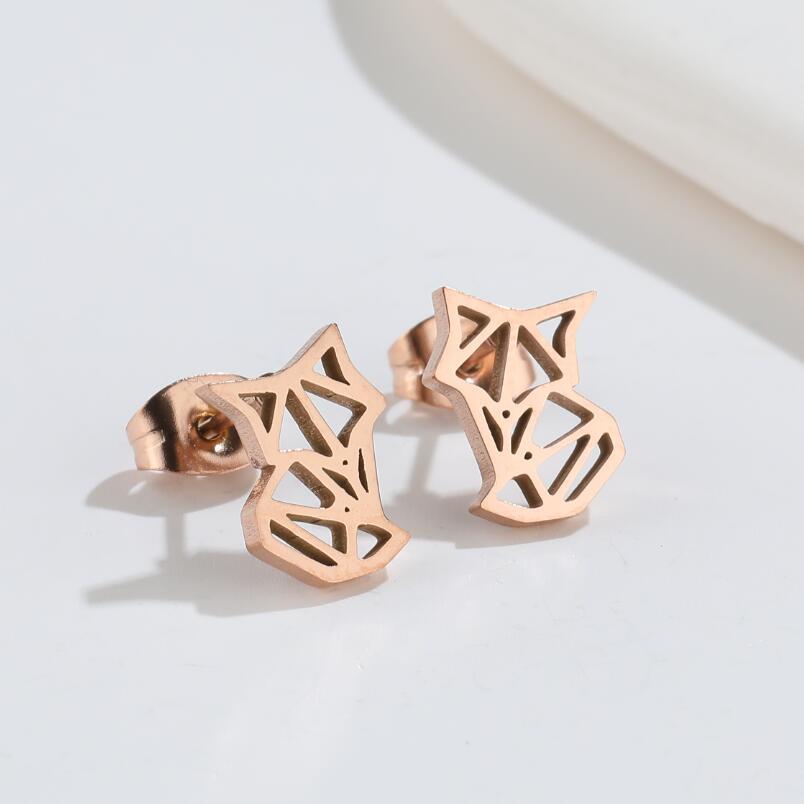 Simple Style Animal Titanium Steel Ear Studs Plating No Inlaid Stainless Steel Earrings