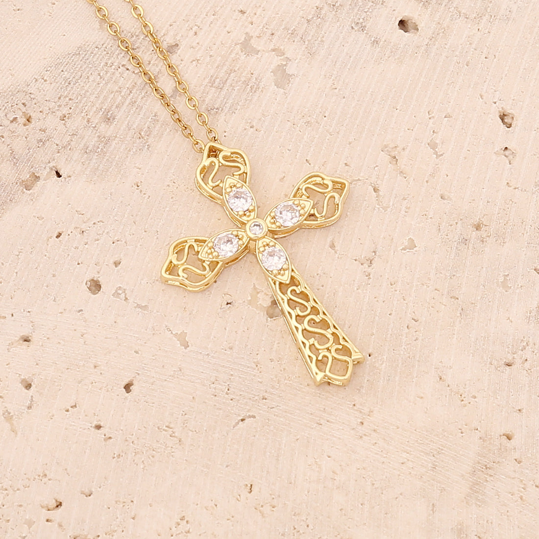 Fashion Cross Copper Necklace Inlaid Zircon Zircon Stainless Steel Necklaces