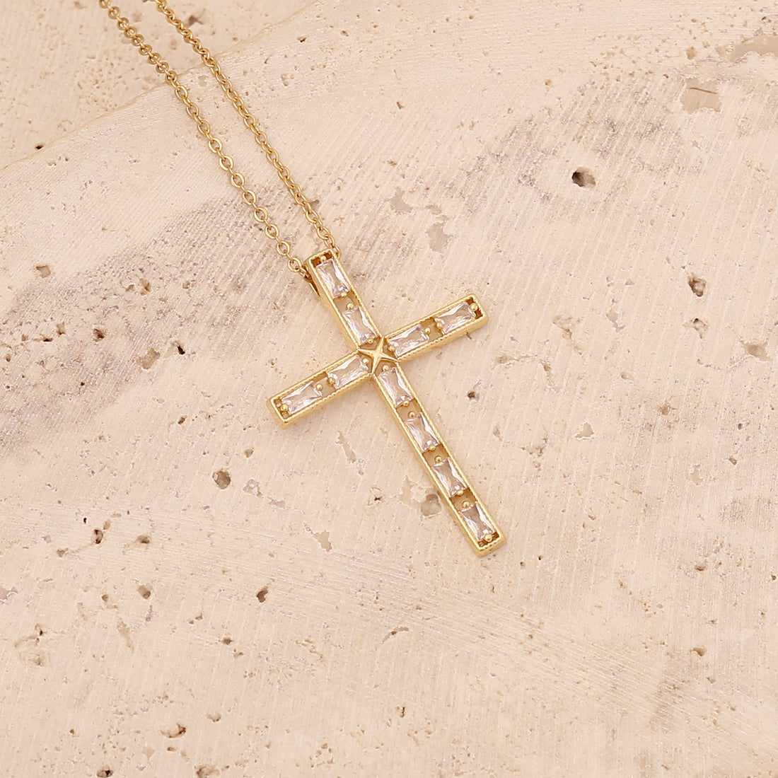 Fashion Cross Copper Necklace Inlaid Zircon Zircon Stainless Steel Necklaces