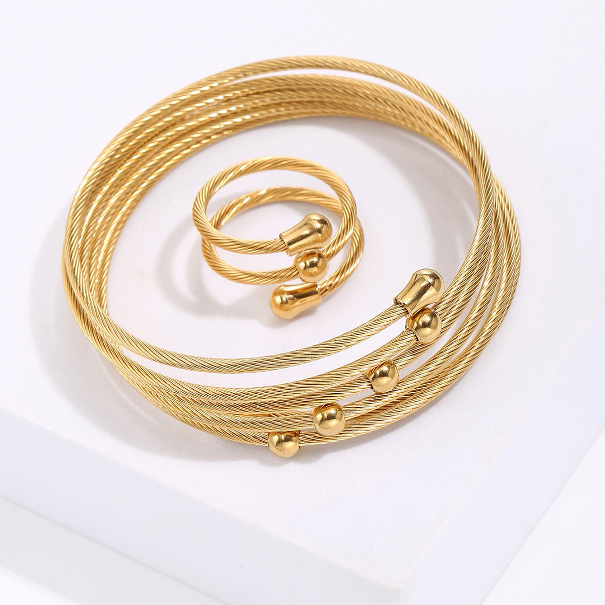 Wholesale Fashion Spiral Stripe Steel Plating Rings Bracelets