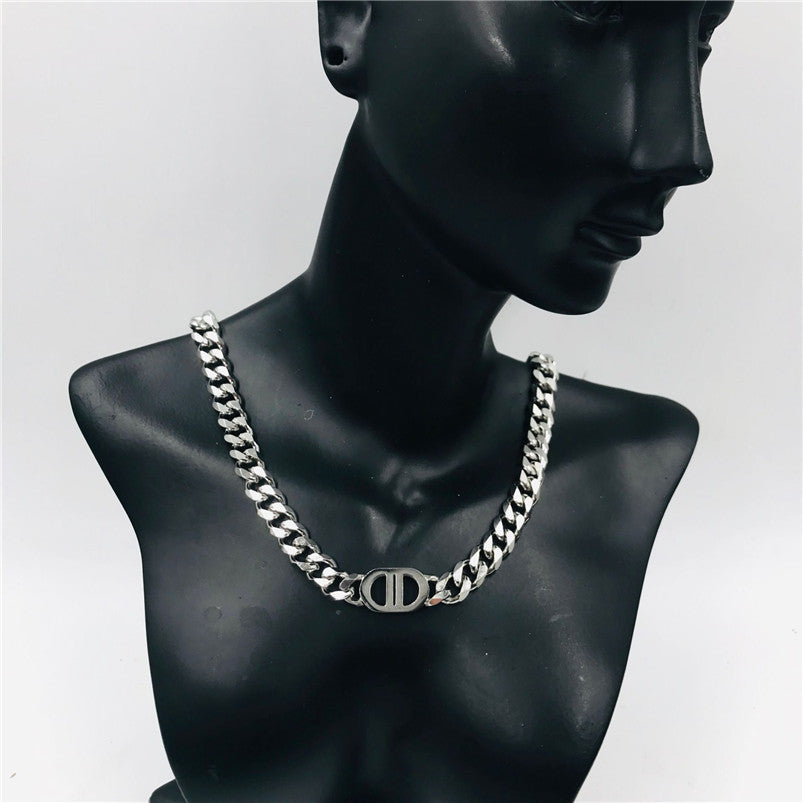 Retro Geometric Titanium Steel Inlaid Gold Necklace