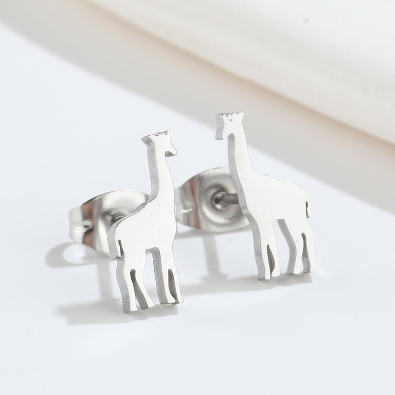 1 Pair Fashion Dog Dinosaur Giraffe Titanium Steel Ear Studs