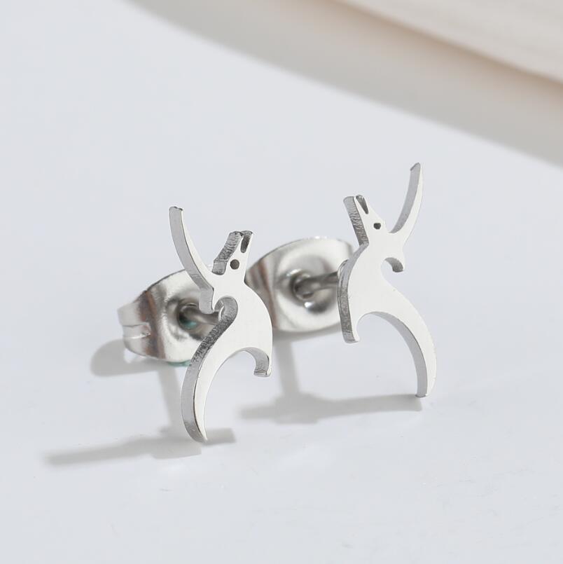 1 Pair Fashion Dog Dinosaur Giraffe Titanium Steel Ear Studs