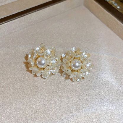 Sweet Flower Arylic Imitation Pearl Alloy Earrings