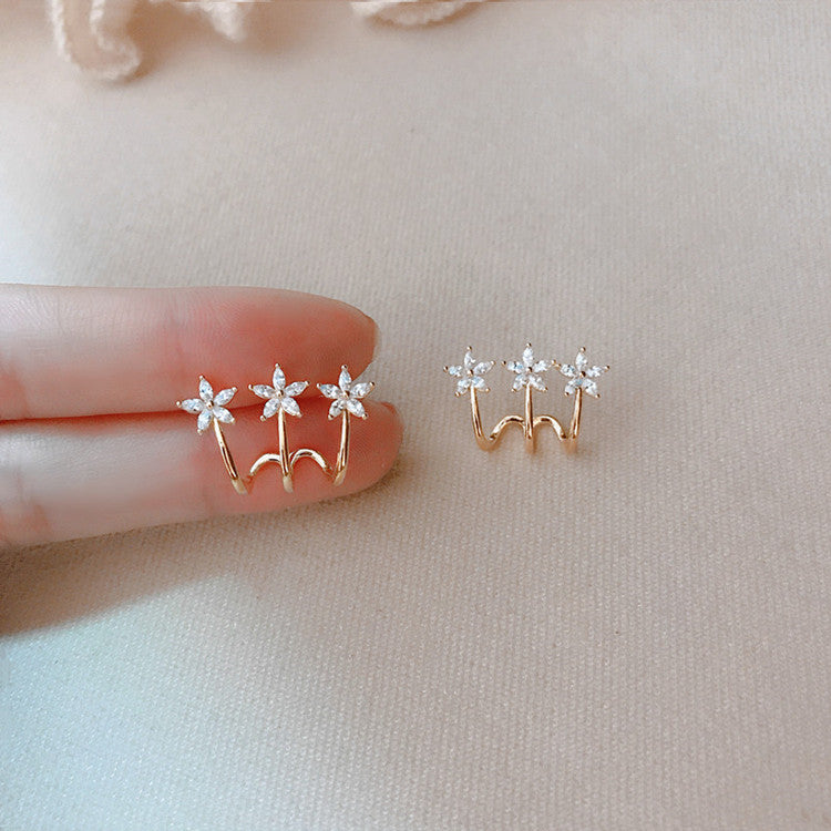 Fashion Simple Style Flower Copper Earrings Flowers Inlaid Zircon Zircon Copper Earrings