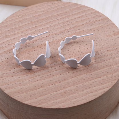 Simple Style Heart Shape Metal Spray Paint Earrings