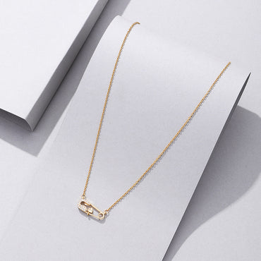 Simple Style Commute Paper Clip Alloy Plating Inlay Rhinestones Women's Pendant Necklace