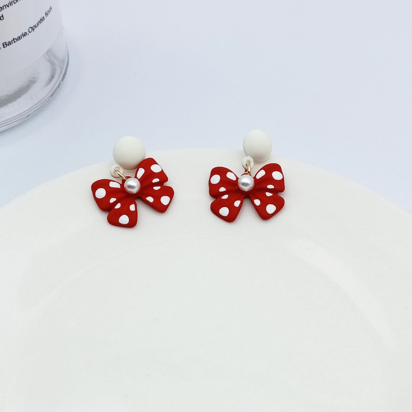 Simple Style Portrait Bow Knot Alloy Stoving Varnish Ear Studs 1 Pair