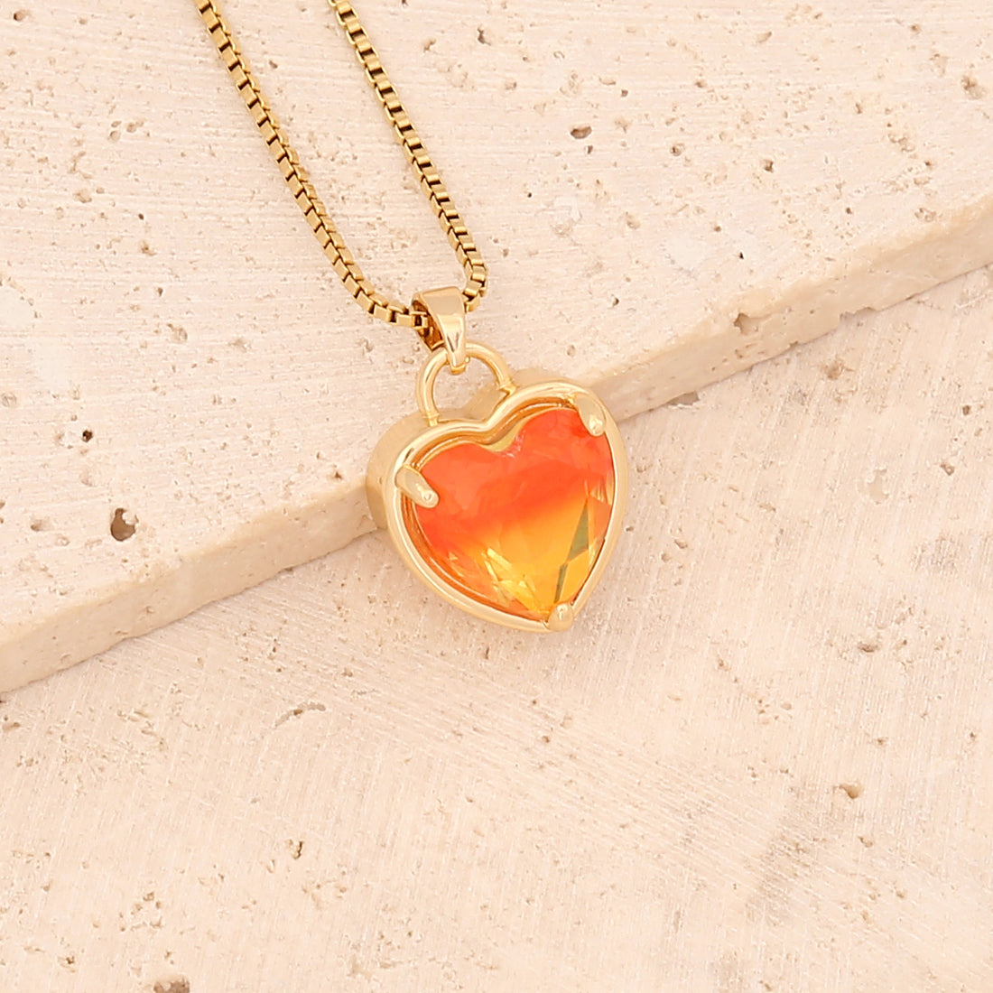 Fashion Heart Shape Stainless Steel Pendant Necklace Gold Plated Artificial Crystal Stainless Steel Necklaces 1 Piece