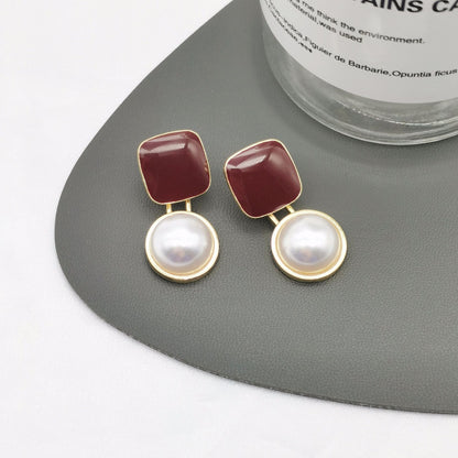 Luxurious Geometric Alloy Inlay Artificial Pearls Earrings