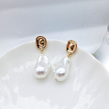 Fashion Geometric Alloy Inlay Artificial Pearls Drop Earrings