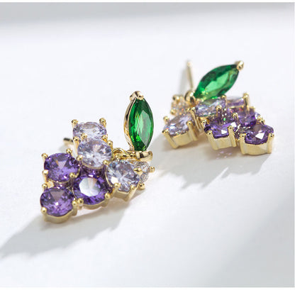 Simple Style Grape Alloy Gold Plated Rhinestones Women's Ear Studs