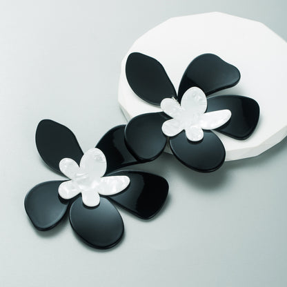 Fashion Flower Arylic Ear Studs