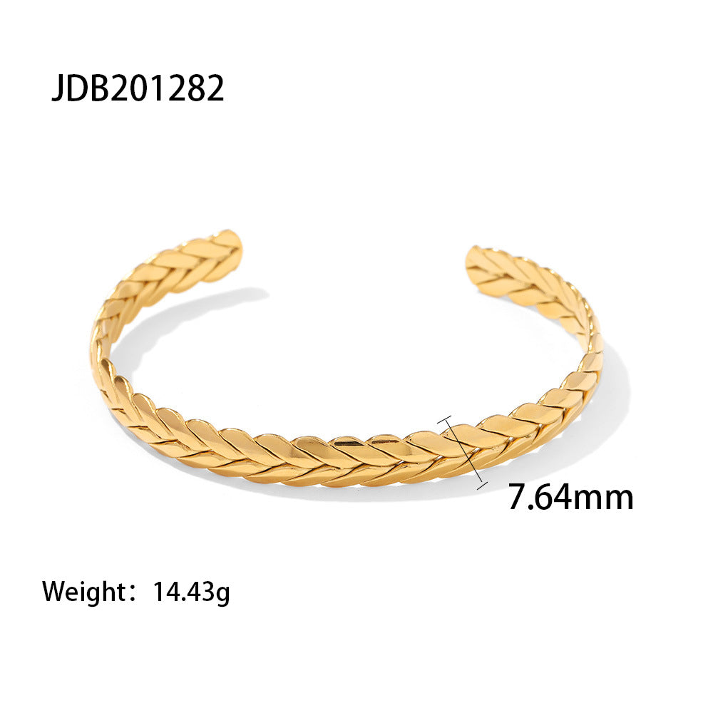 Retro Geometric Grain Stainless Steel Plating Bangle