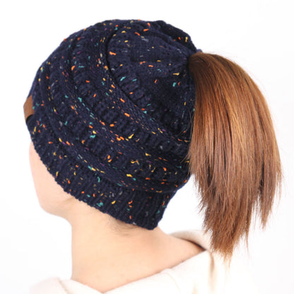 Women's Fashion Color Block Embroidery Eaveless Wool Cap
