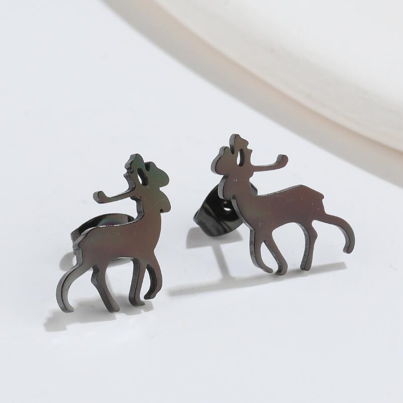 1 Pair Simple Style Animal Titanium Steel Ear Studs