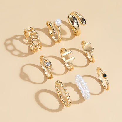 Fashion Heart Shape Alloy Rhinestones Beads Women's Rings 1 Set