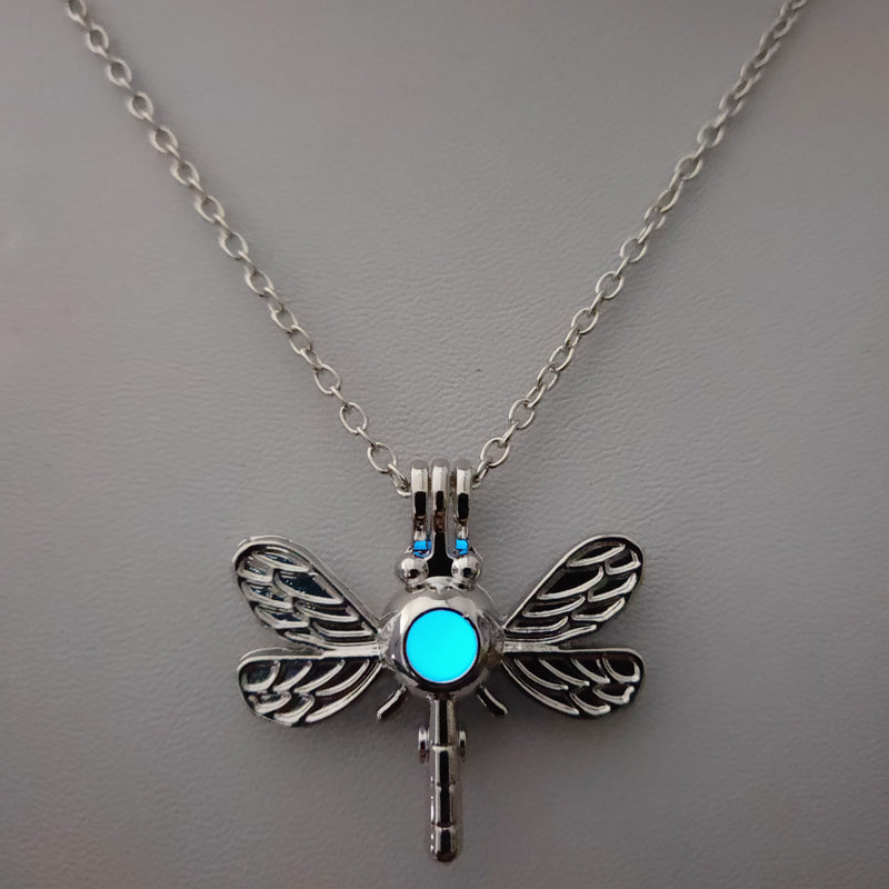 Retro Dragonfly Alloy Luminous Women's Men's Pendant Necklace 1 Piece