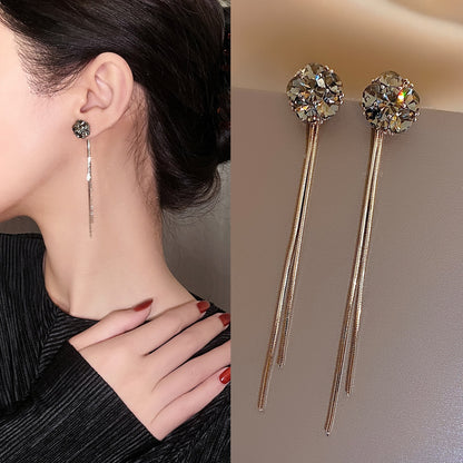 Fashion Tassel Alloy Inlay Artificial Diamond Women'S Drop Earrings 1 Pair