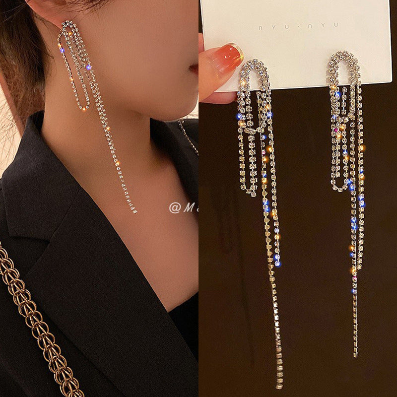 Fashion Tassel Alloy Inlay Artificial Diamond Women'S Drop Earrings 1 Pair