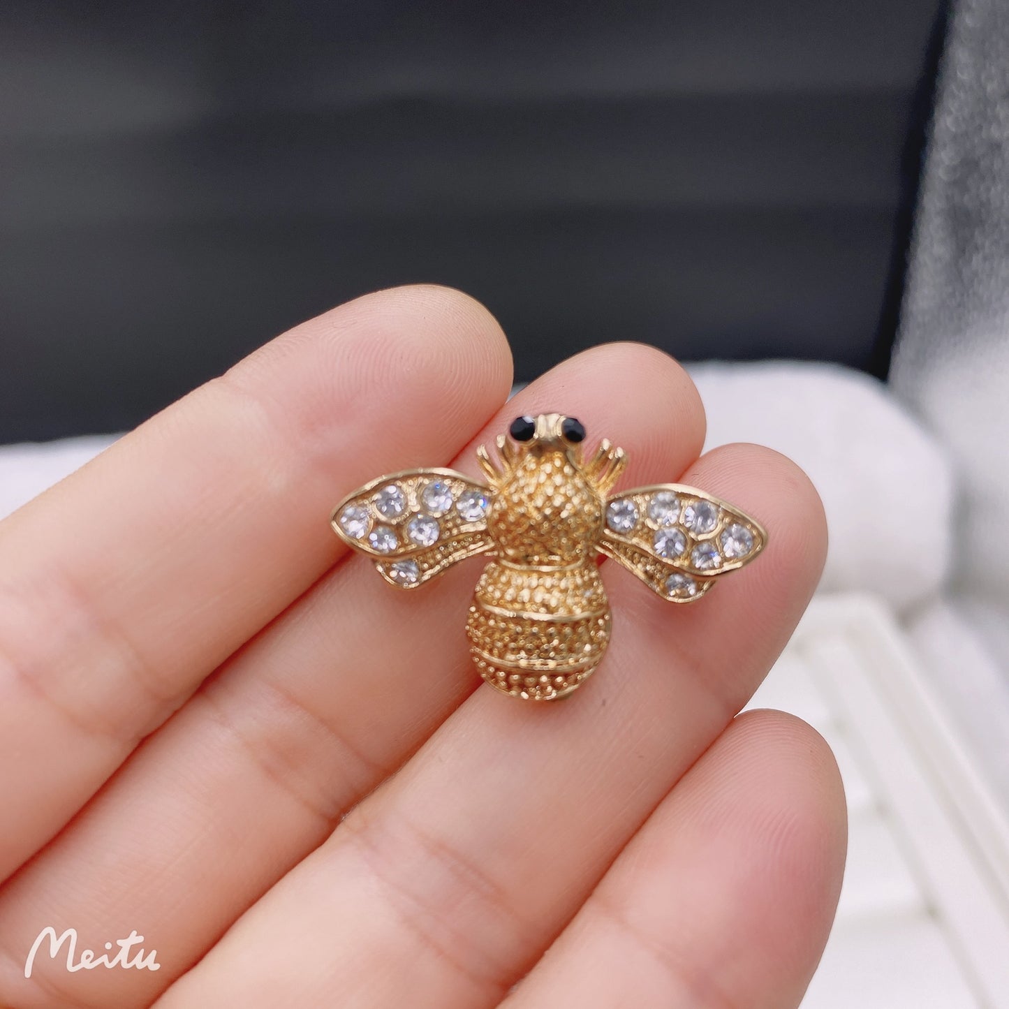 Cartoon Style Bee Imitation Pearl Alloy Rhinestone Enamel Unisex Brooches