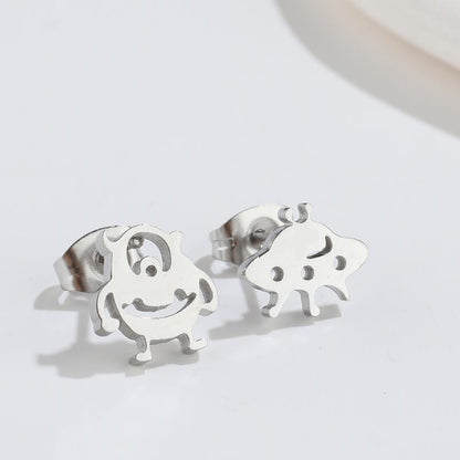 1 Pair Simple Style Animal Titanium Steel Ear Studs