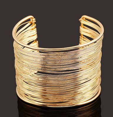 Fashion Solid Color Metal Plating Women'S Bangle 1 Piece